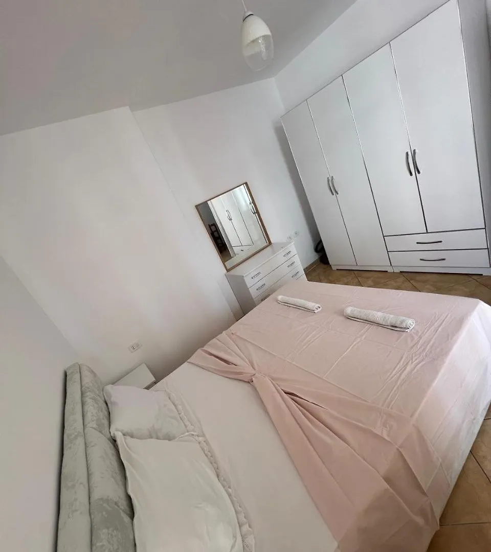 Seaside Charm In Durres Apartment 0*,