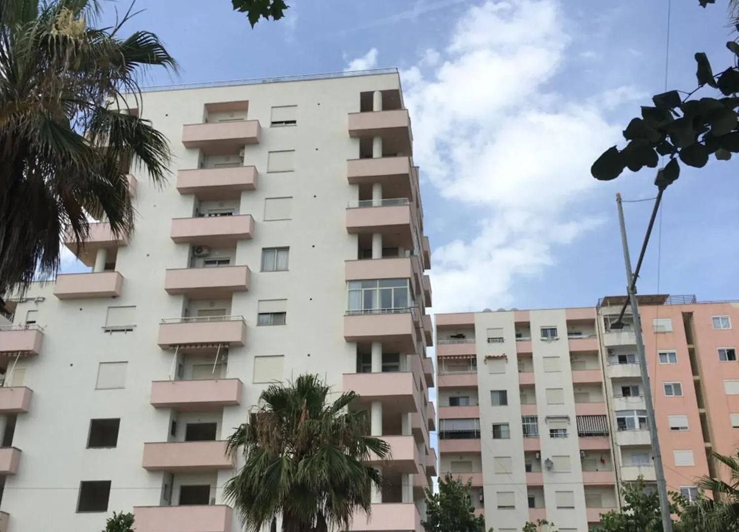 Seaside Charm In Durres Apartment
